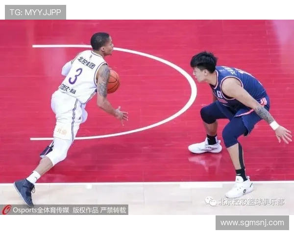 重庆羽毛球队包夹战术解析与实战应用探讨