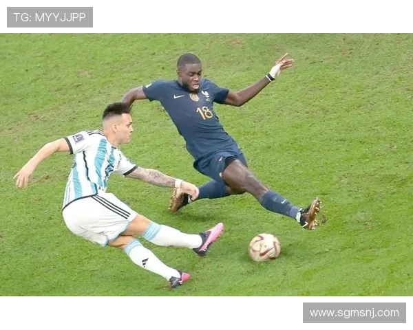 法国最年轻足球明星崭露头角引发全球关注与期待